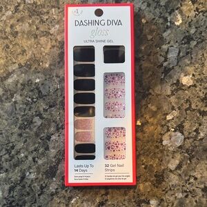 Dashing Diva Gloss Ultra Shine Gel Nail Strips - Black and Pink